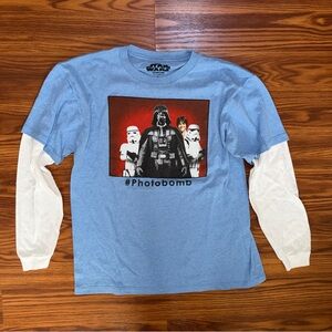 EUC Star Wars #Photobomb T-Shirt with Photobombing  Darth & Stormtroopers